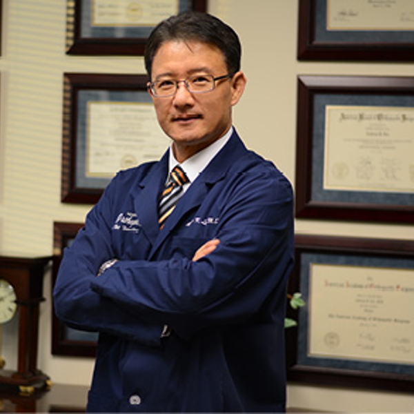 Image of Andrew Lee, M.D.